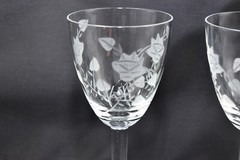 2 MCM Etched Floral Leaf Stemmed Wine Glasses Vintage Crystal By Toscany