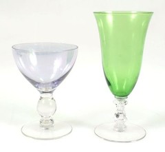 SET OF 2 TINTED WINE GLASSES, VINTAGE GREEN PURPLE W/ CLEAR BASE