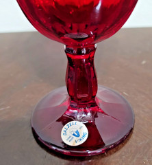 VINTAGE VIKING GLASS RUBY RED ARLINGTON PATTERN WINE GLASS