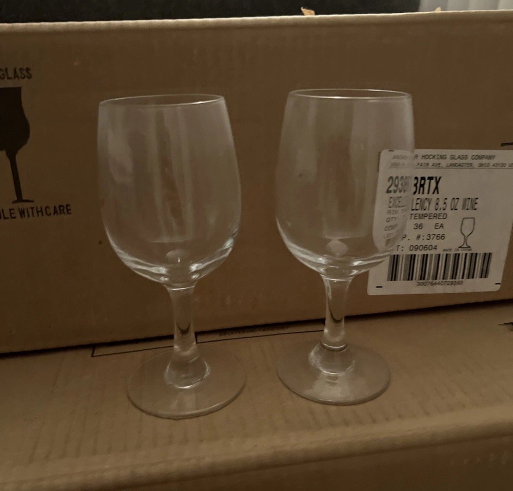36 Vintage Anchor Hocking Glass Co Rim Tempered 8.5 Oz Wine Glasses FULL CASE