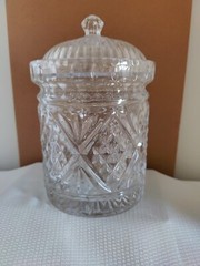 Dublin Crystal Biscuit Box. Shannon Crystal by Godinger- New