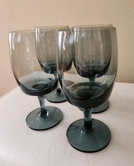 Set Of 4 Vintage Smokey Grey Wine Glass Goblets 6.5 Inches Tall
