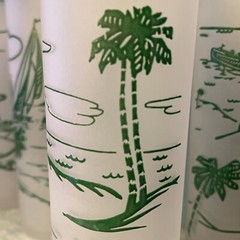 Vintage Set Of 4 Frosted Glass Vacation Themed palm trees sailboats Tumblers 430