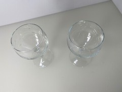 Set of 2 Vintage Wine Glasses Etched in Roses Clear Glass