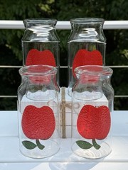 4 Vintage 1960s Red Textured Apple Glass 6” Tumblers + Aladdin Tea Jar Dispenser