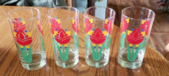 LOT 4 VINTAGE RED TULIP DESIGN ON CLEAR GLASS TUMBLERS 5 1/2″ TALL