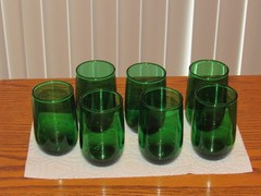 Vintage Emerald Green Glasses – Roly Poly Style – 7 juice size and 3 larger size