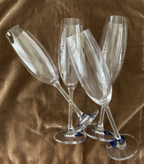 Mikasa Crystal ~ «Julie» ~ Set of 4 Champagne Flutes ~ Mint Condition w/ Tags