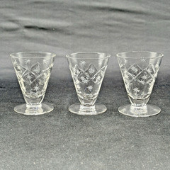 7 Etched Atomic Starburst Diamond Optic Cordial Sherry Shot Glasses – 3 1/8″ H
