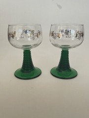 Vintage Set of 2 Wine Glasses France Luminarc Green Beehive Stem