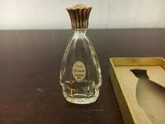 1 Mini Crystal Bottle