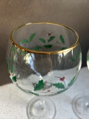 Lenox Christmas Wine Glasses Holiday Balloon Set of 2 Holly Berry Design 14 Oz
