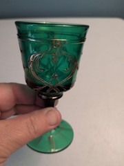Early American Emerald Green Cordial Glass Footed W Raised Gold Decoration 4″