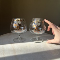 Set Of Two Glass Brandy Snifter/Wine Glasses With Gold Dove And Heart Detailing