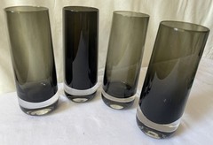 4 VINTAGE MCM 1960’S KAJ FRANCK FINNISH DESIGN HEAVY TALL GLASSES, SMOKEY GREEN