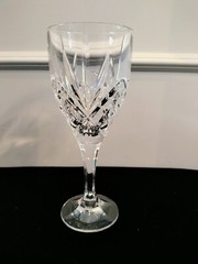 Shannon Crystal by Godinger Dublin Crystal 8 oz. Wine/Water Goblet
