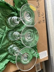 3 MIKASA «Antique Lace» 9 1/8 » Wine Glasses Gold Trim Etched EUC