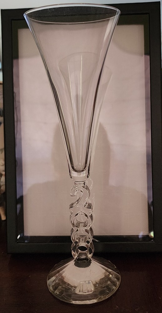 Crystal D’Argues unique millenium champange flute from 2000 24% lead crystal