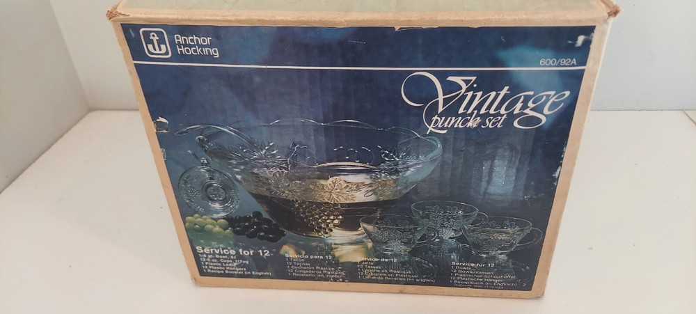 Anchor Hocking Vintage Punch Bowl Grape Design 14 Pc Set Original Box 600/92a