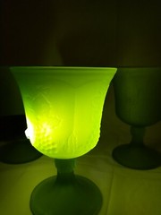 Vintage Glass Indiana Co. Set Of 4 Goblet Design Glasses Cups like Uranium Milk