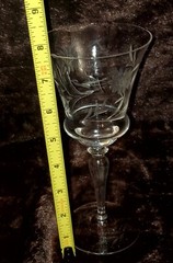 🥂VTG. XL Wine Water Cocktail Glass w/Etched Base Bulbous Stem 🍷