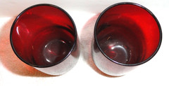 Anchor Hocking ROYAL RUBY RED JUICE GLASS Set of 2, 9 ounces abt 4 1/4 x 2 3/4