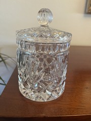 CRYSTAL CLEAR INDUSTRIES Essex Candy Jar & Lid 5 3/4″ tall