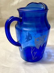 Rare Cobalt Blue Sportsman Series / White Angel Fish 86 oz Pitcher With Ice Lip
