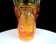 Jain Carnival Glass India Marigold Beaded Panels And Grapes 5 3/8″ Tumbler 1935-