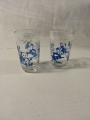 Vintage 2 matching Swanky Swigs Baby Animal juice Glass Blue Bears / Pigs Hazel