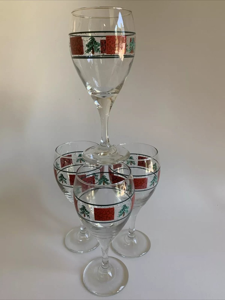 SET OF 4 Folkcraft HOLIDAY 7-1/2″ Water Goblets Wine Glasses; CHRISTMAS; TREE