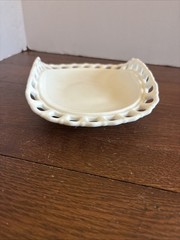 Fostoria #2675/11 – Randolph” oblong nappy – white milk glass