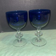 Set Of 2 Vtg Cobalt Blue Goblets With Clear Wafer Stems 4.5” Tall