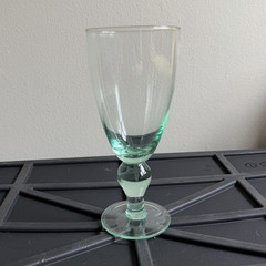 Luigi Bormioli Recycled 8.25″ Green Glass Goblet /Iced Tea 20oz