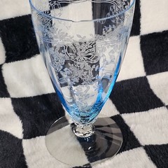 BEAUTIFUL VINTAGE Fostoria June Azure Blue 4 3/8″ Footed 5 oz. Glass (CHIPPED)
