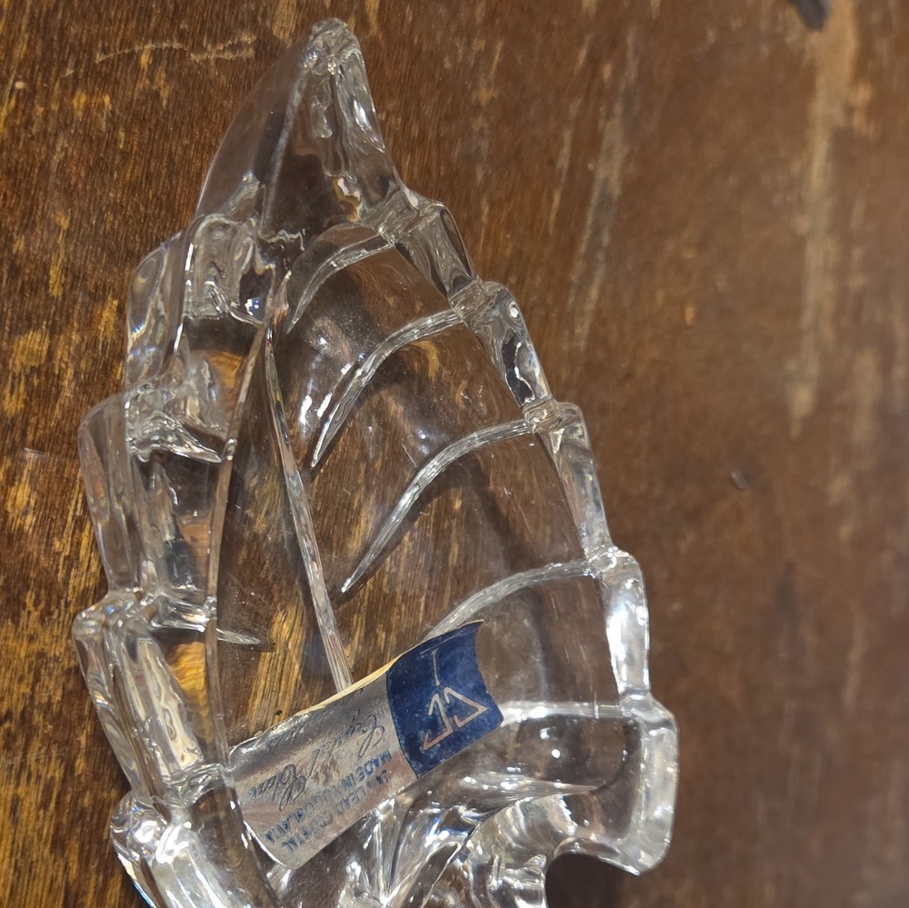 Vintage Zajecar 24% lead crystal leaf-shaped trinket dish made in Yugoslavia