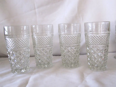 Anchor Hocking Wexford Beverage Drinking Glasses Tumblers Diamond Cut 5 1/2″
