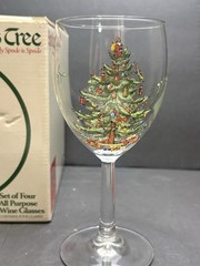 Vintage Spode Christmas Tree All Purpose Wine Glasses Set of 4 In Original Box