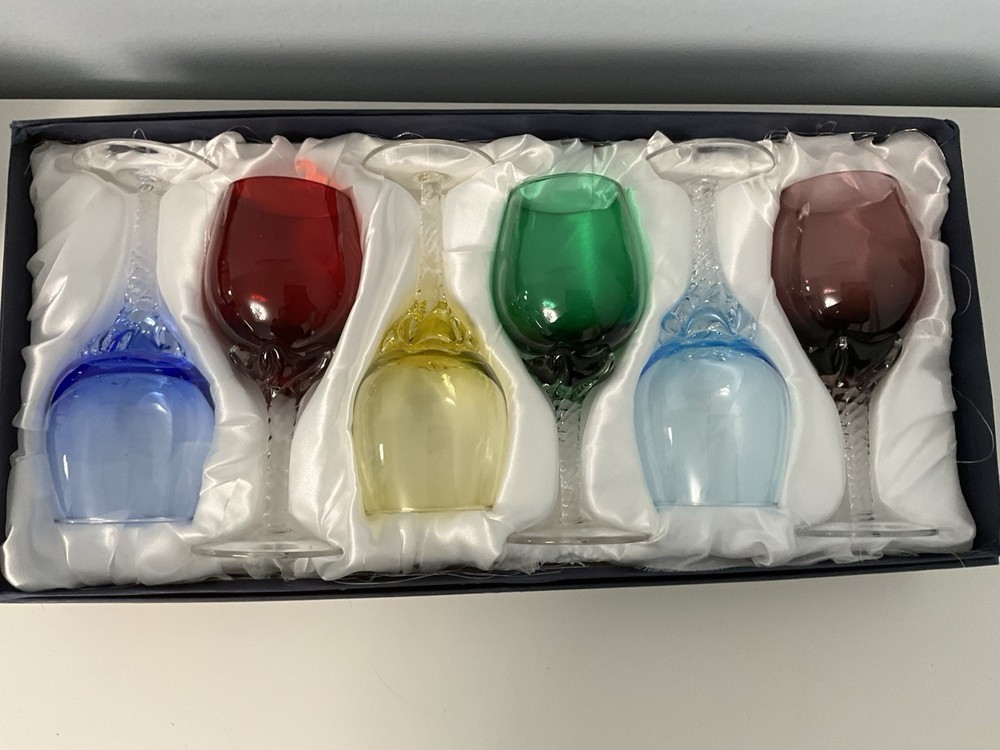 Mouth-blown wine Murano glass Italy twisted stem set of 6 glasses In 🗃️ Vintage