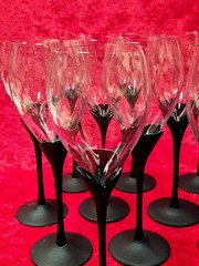 Set of 2 Mikasa RARE Matt Alexandra Black Tulip Stemware Wine Glasses 12 Availbl