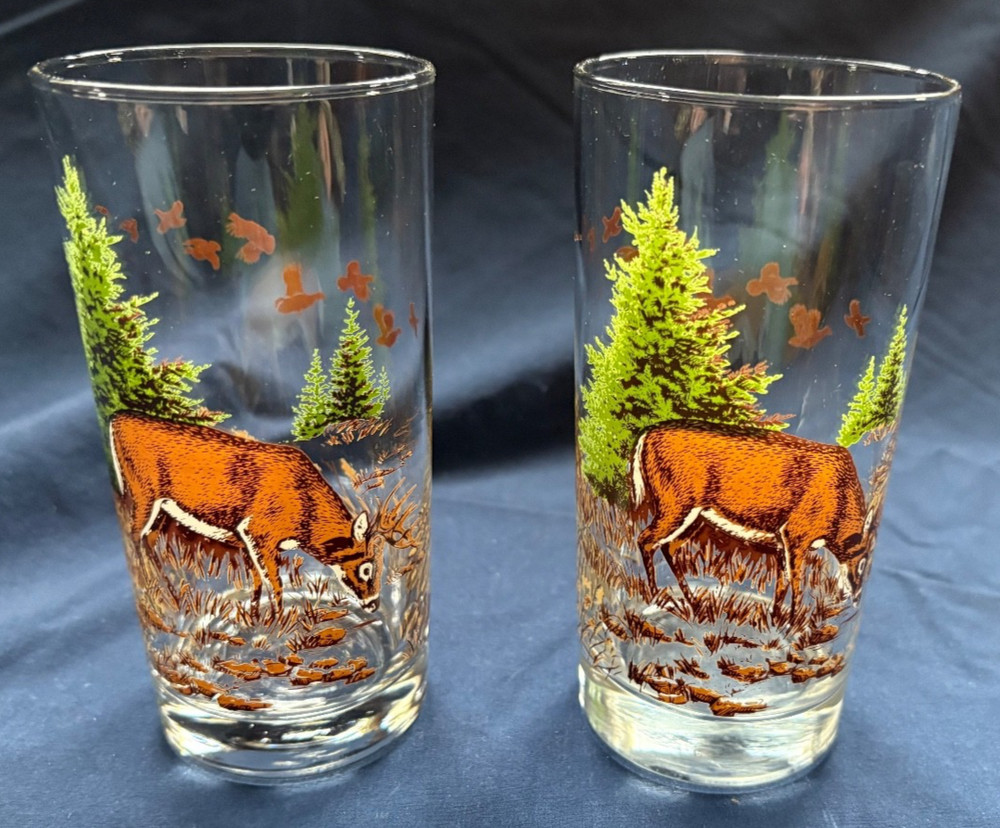Pair of Libbey Lord Calvert white-tail deer tumblers/glasses