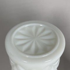 Set of 2 Vintage White Milk Glass Prescut Pineapple Pattern Tumblers 5 in 8 oz