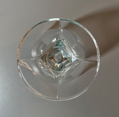 3 SCHOTT ZWIESEL Conte Clear 5.25″ Wine Glasses Faceted Stem Blown Glass GERMANY