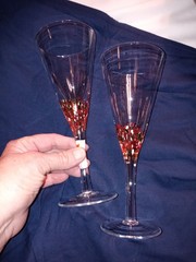 TWO Vtg 8.25″ Blown Glass Confetti Champage Flutes Red Green White FREE SHIPPING