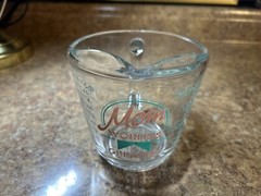 Vintage Anchor Hocking 2 Cup Glass Liquid Measuring Cup World’s Greatest Mom