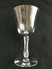 Fostoria Glass Co. ~ «Petite» Stem # 6085 ~ 5″ Stem Wine Glass (5 Avail.) ~ Mint