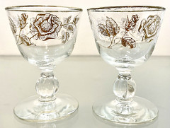 Set of 2 Mid Century Modern 6 oz Crystal Glass Wine Goblets White Rose Gold Trim