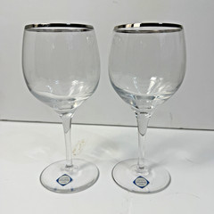 (2) Lenox Weatherly Crystal Wine Glasses with Platinum Rim 7″ Tall NICE