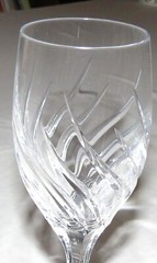 Mikasa Preview 8.25 inch Blown Glass Crystal Wine Glass