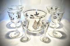 Libbey MCM 1960s Frosted Silver Leaf-6 Glasses & Ice Bucket Cocktail Barware